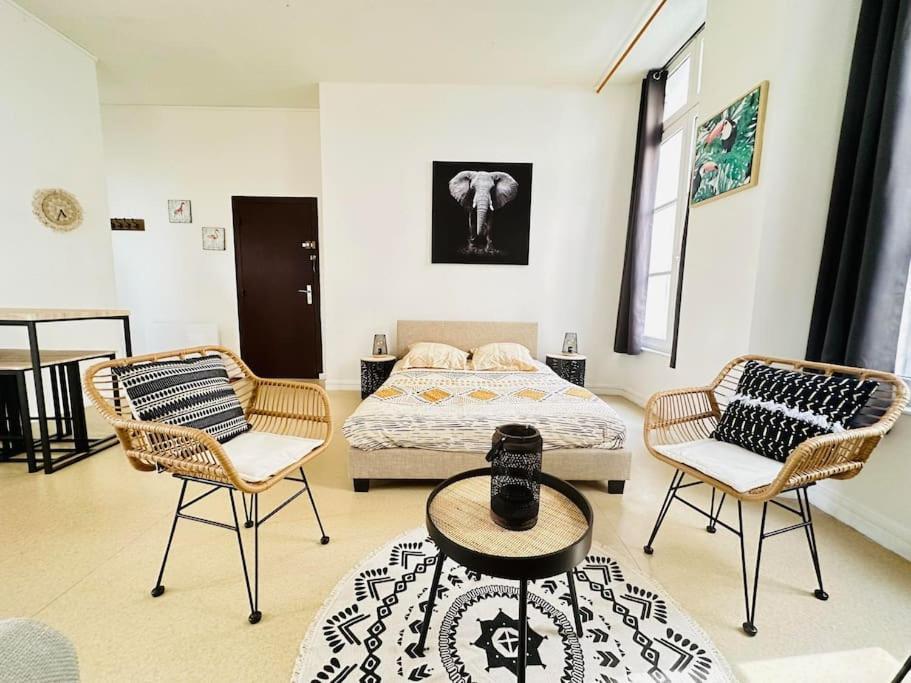 Appartement Confortable Laon Exterior foto