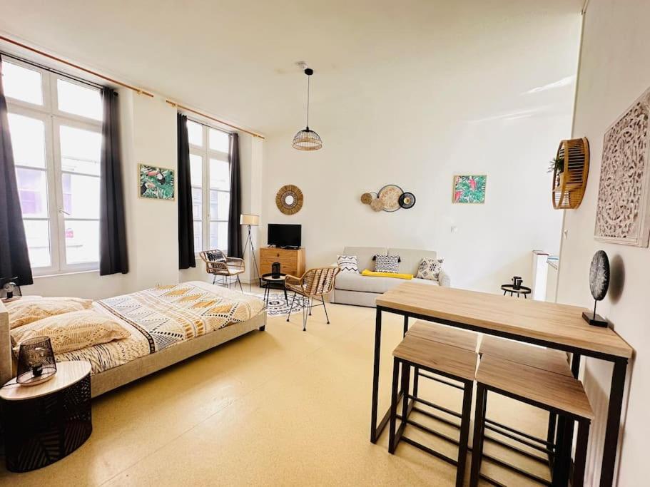 Appartement Confortable Laon Exterior foto